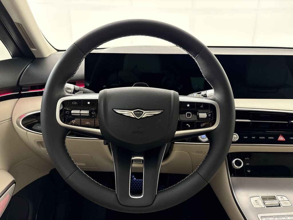 Thumbnail: 2026 Genesis GV70 - 2