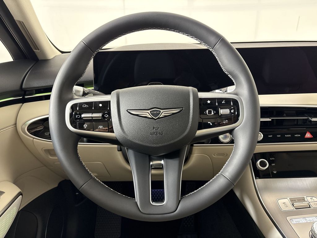 Thumbnail: 2026 Genesis GV70 - 2