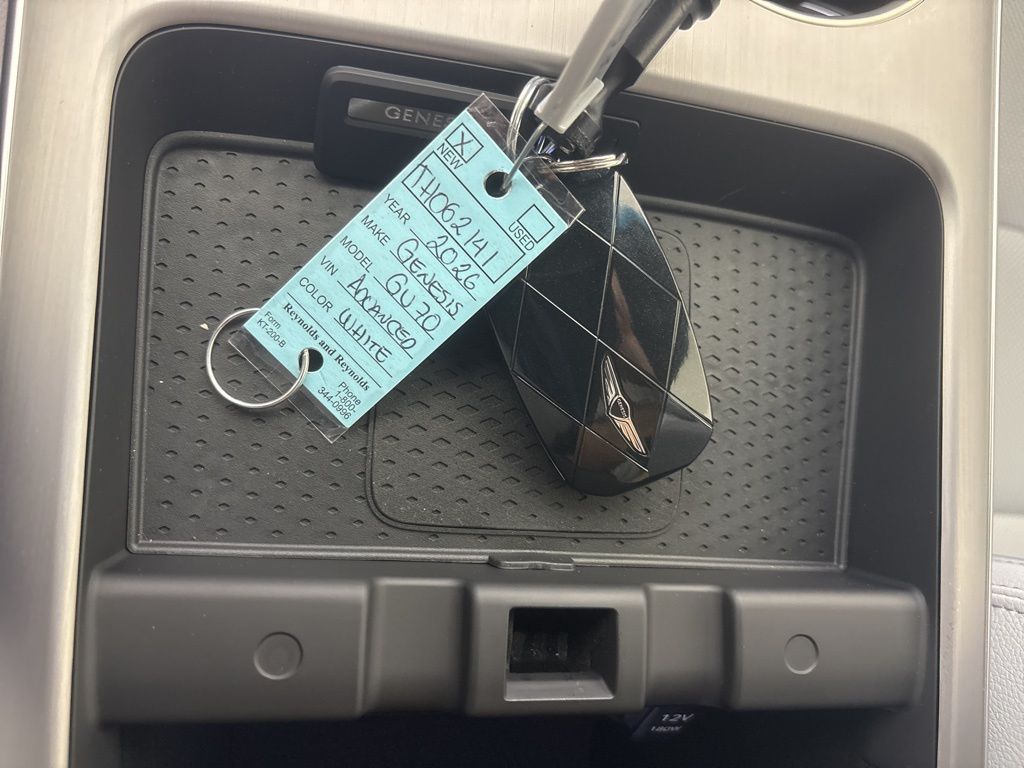 Thumbnail: 2026 Genesis GV70 - 18