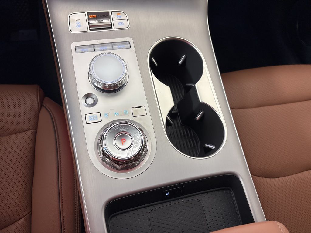 Thumbnail: 2026 Genesis GV70 - 38