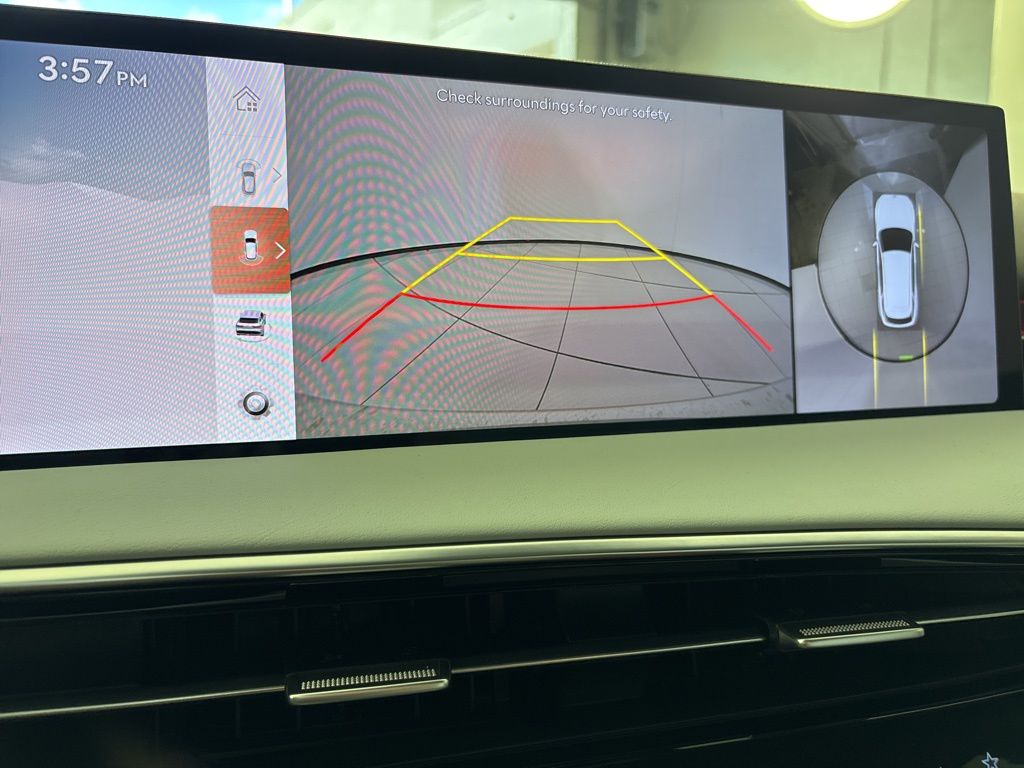 Thumbnail: 2026 Genesis GV70 - 36