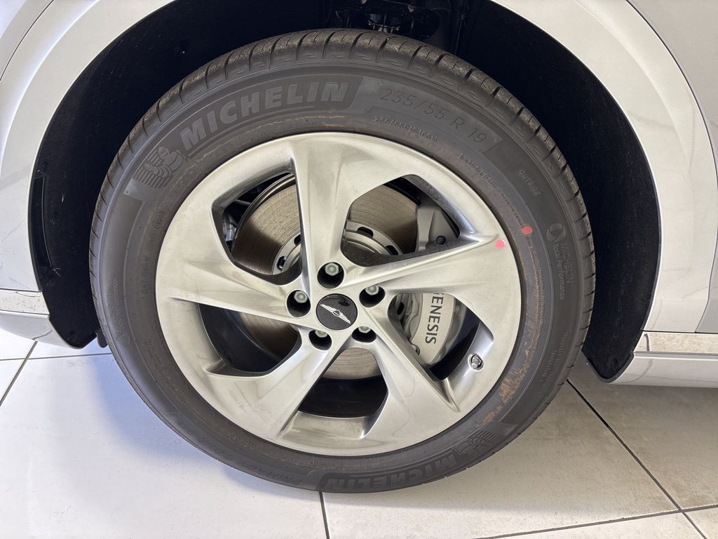 Thumbnail: 2026 Genesis GV70 - 8