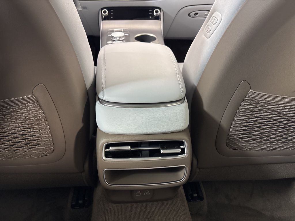 Thumbnail: 2026 Genesis GV70 - 31