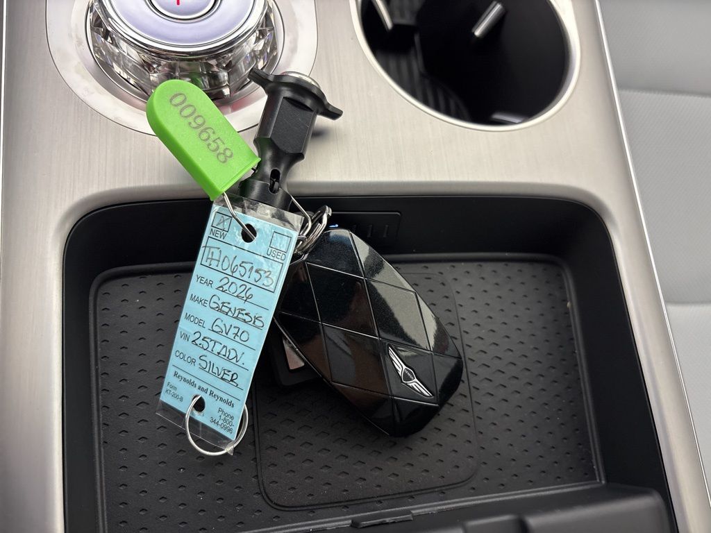 Thumbnail: 2026 Genesis GV70 - 19