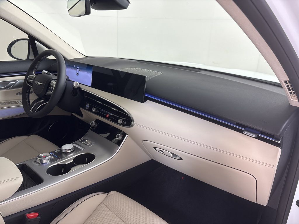 Thumbnail: 2026 Genesis GV70 - 2