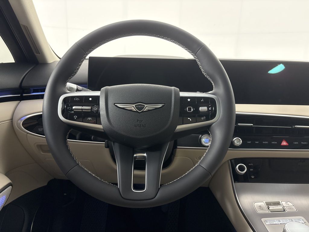 Thumbnail: 2026 Genesis GV70 - 15