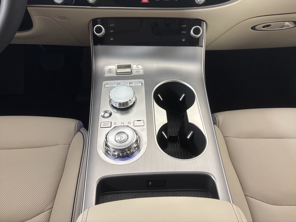 Thumbnail: 2026 Genesis GV70 - 17