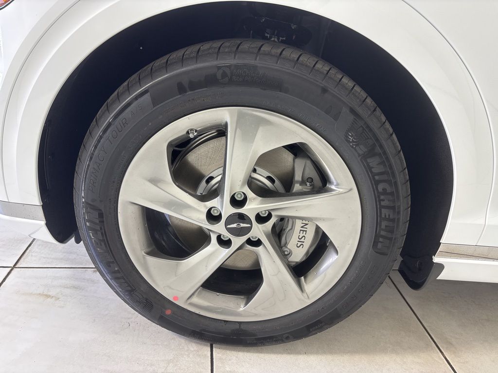 Thumbnail: 2026 Genesis GV70 - 8