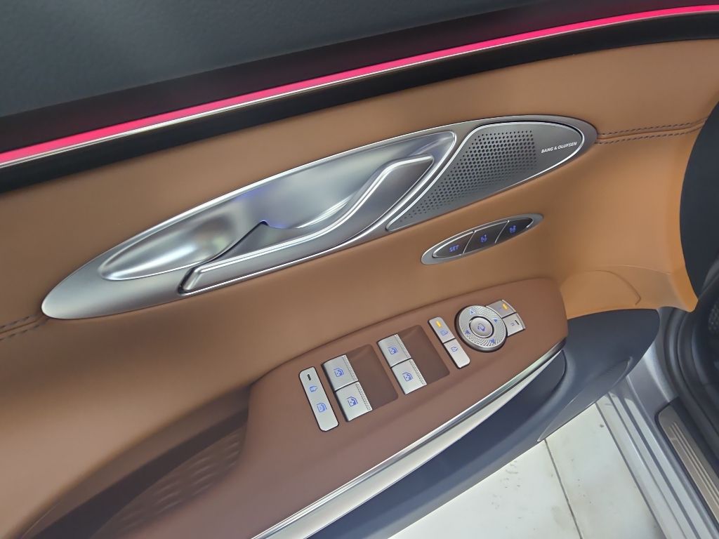 Thumbnail: 2026 Genesis GV70 - 22