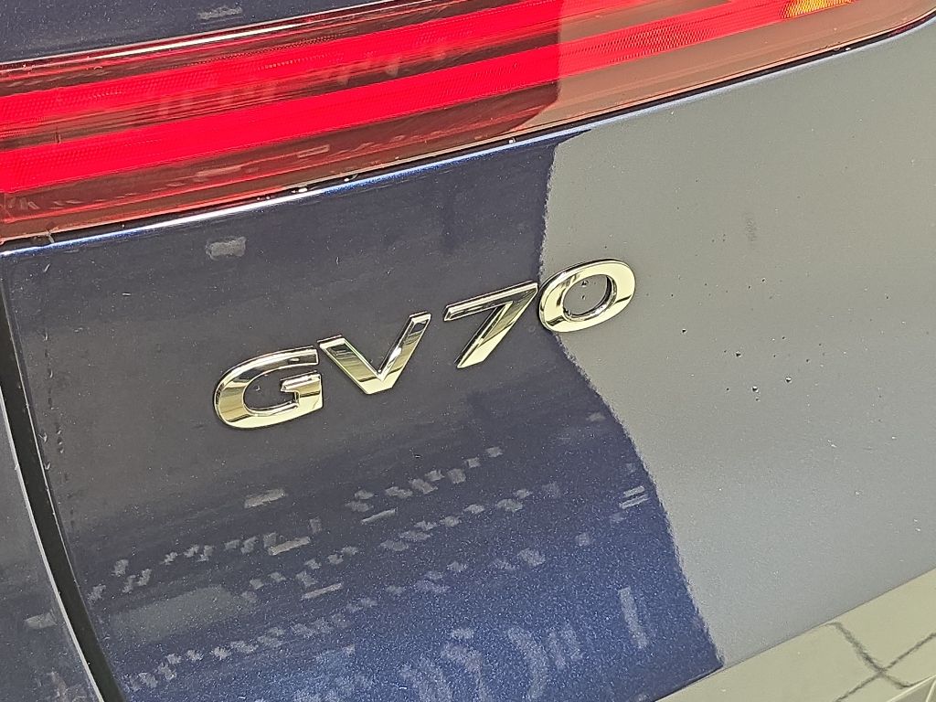 Thumbnail: 2026 Genesis GV70 - 7