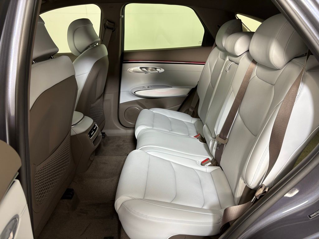 Thumbnail: 2026 Genesis GV70 - 13