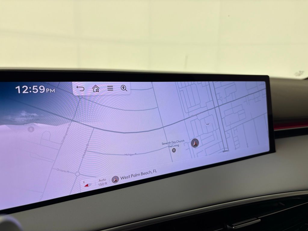 Thumbnail: 2026 Genesis GV70 - 32