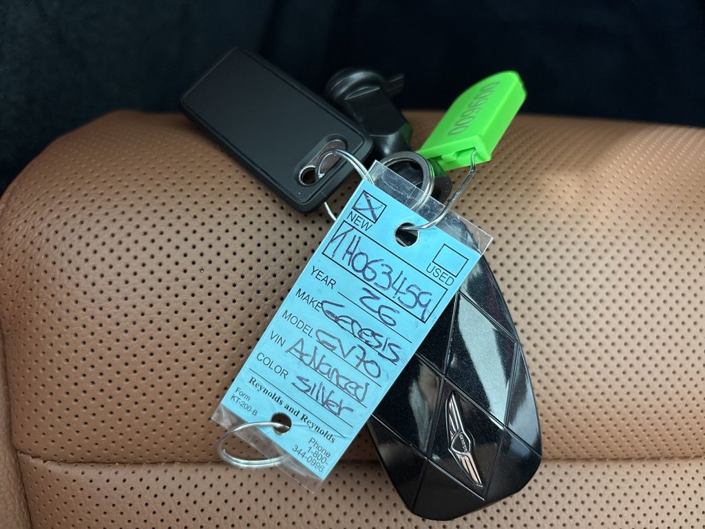 Thumbnail: 2026 Genesis GV70 - 19