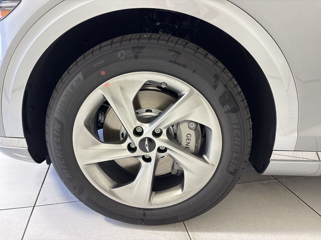 Thumbnail: 2026 Genesis GV70 - 8