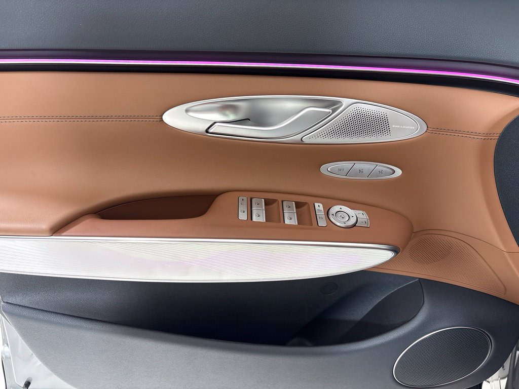 Thumbnail: 2026 Genesis GV70 - 12