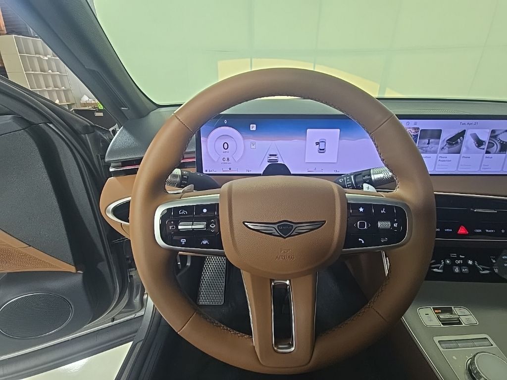 Thumbnail: 2026 Genesis GV70 - 9