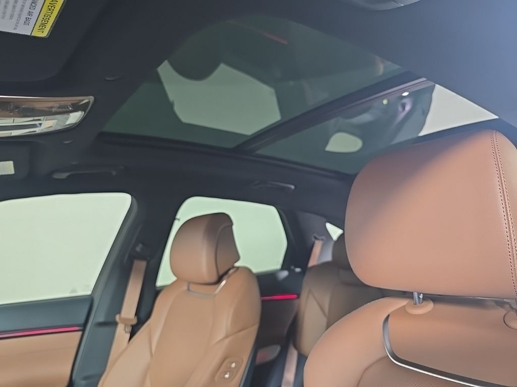 Thumbnail: 2026 Genesis GV70 - 26