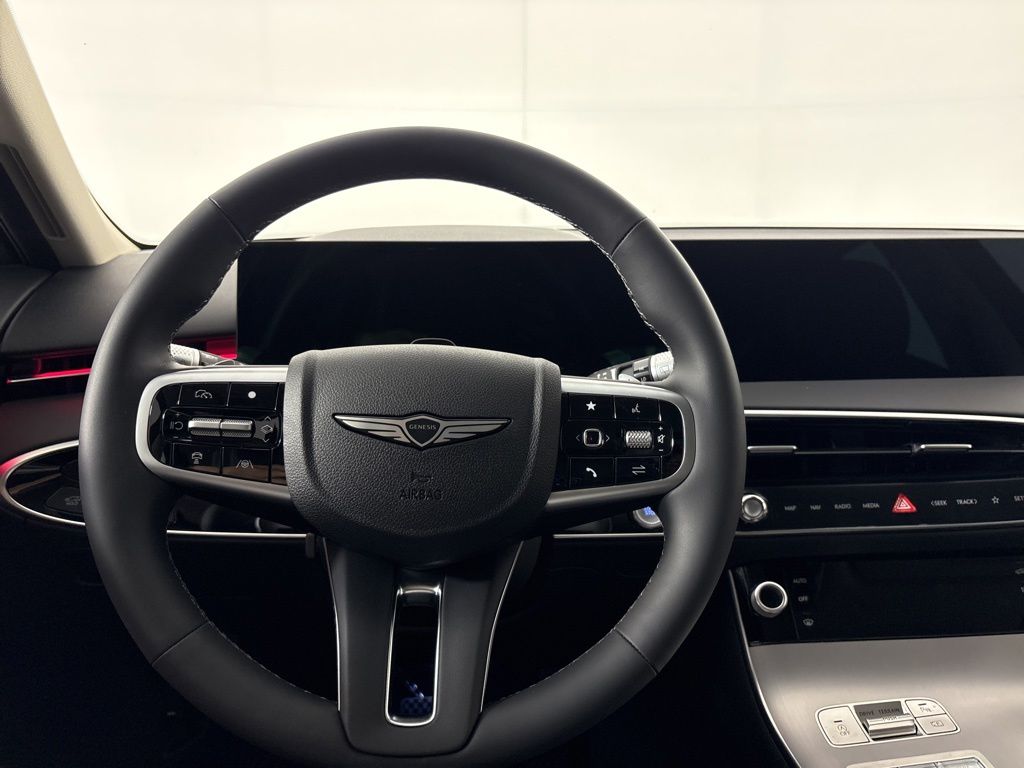 Thumbnail: 2026 Genesis GV70 - 15