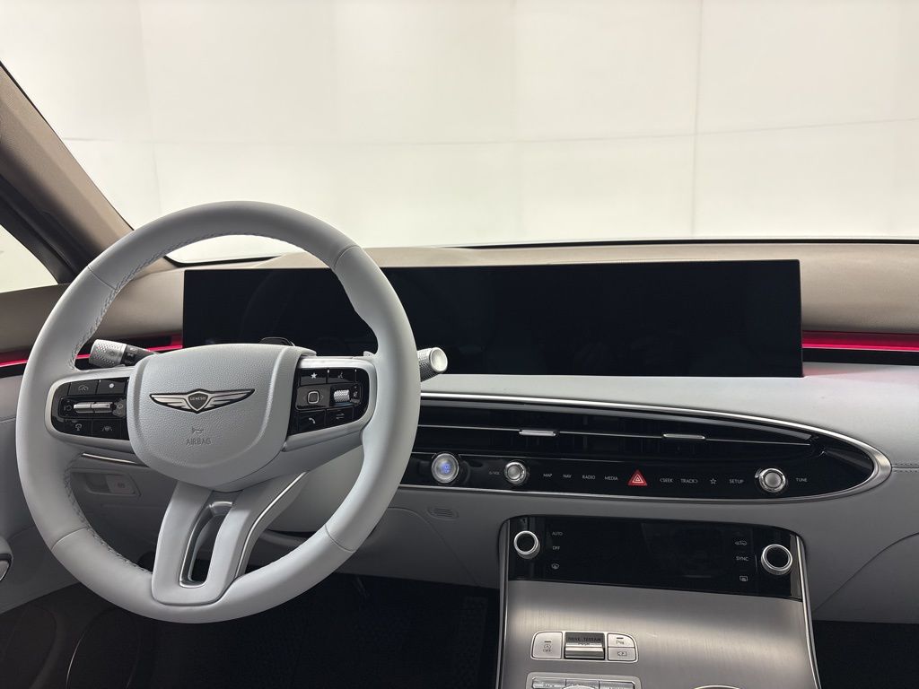 Thumbnail: 2026 Genesis GV70 - 26