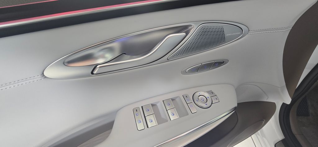 Thumbnail: 2026 Genesis GV70 - 19