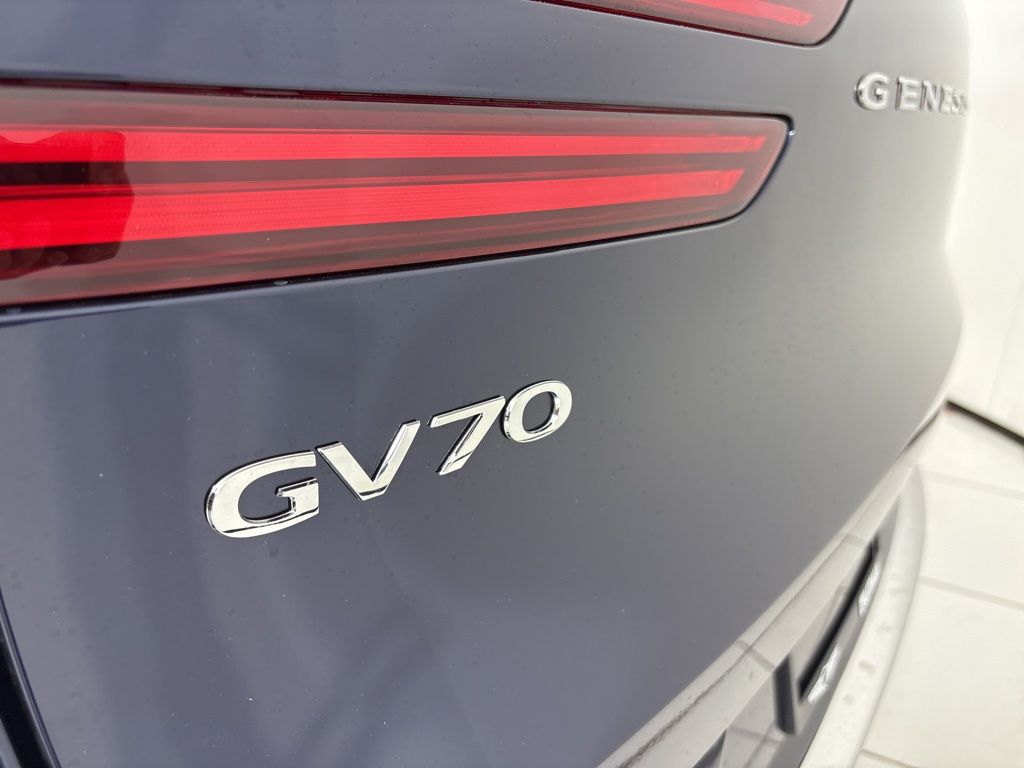 Thumbnail: 2026 Genesis GV70 - 24