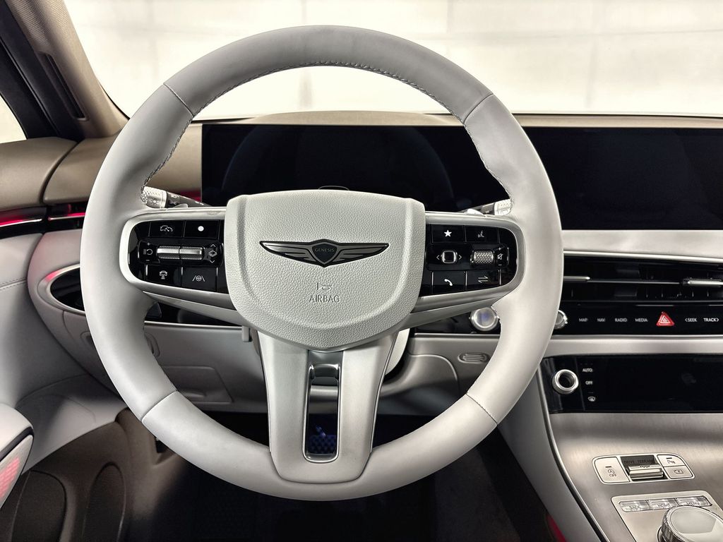 Thumbnail: 2026 Genesis GV70 - 2