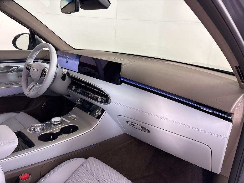 Thumbnail: 2026 Genesis GV70 - 2