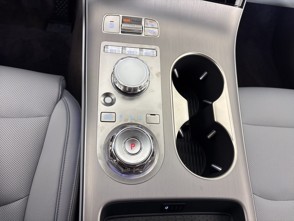 Thumbnail: 2026 Genesis GV70 - 34