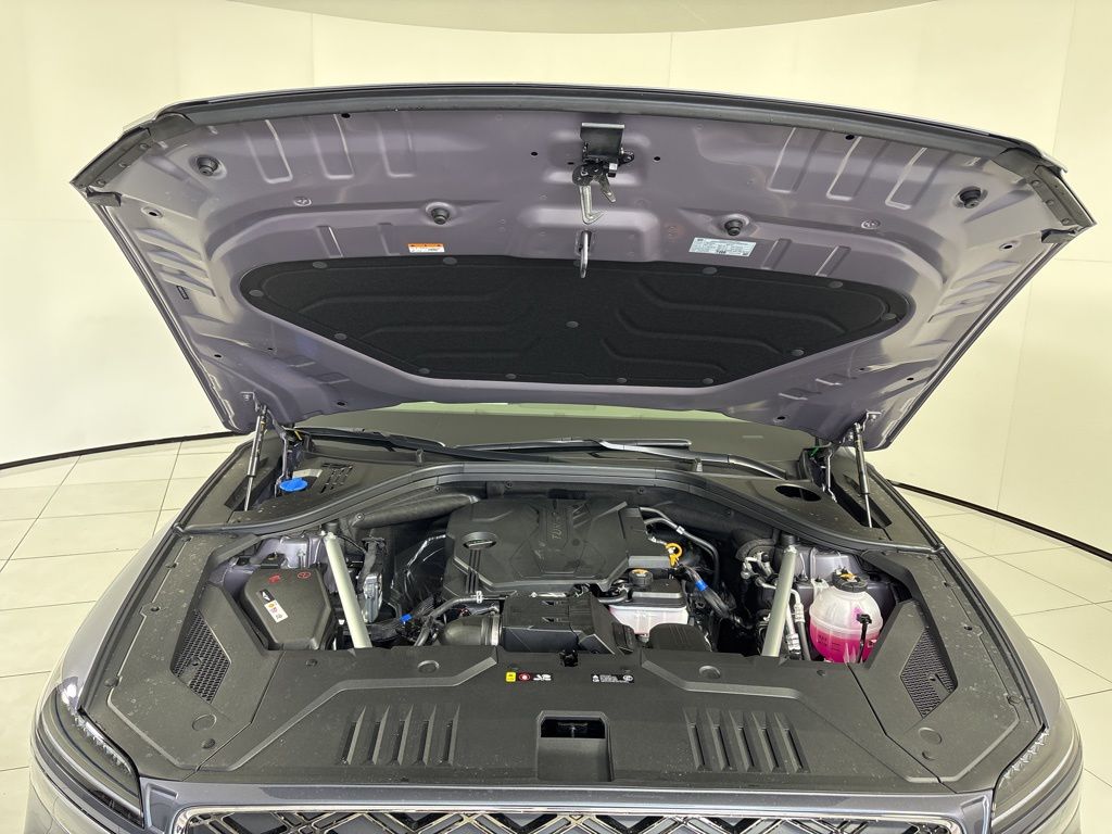 Thumbnail: 2026 Genesis GV70 - 9