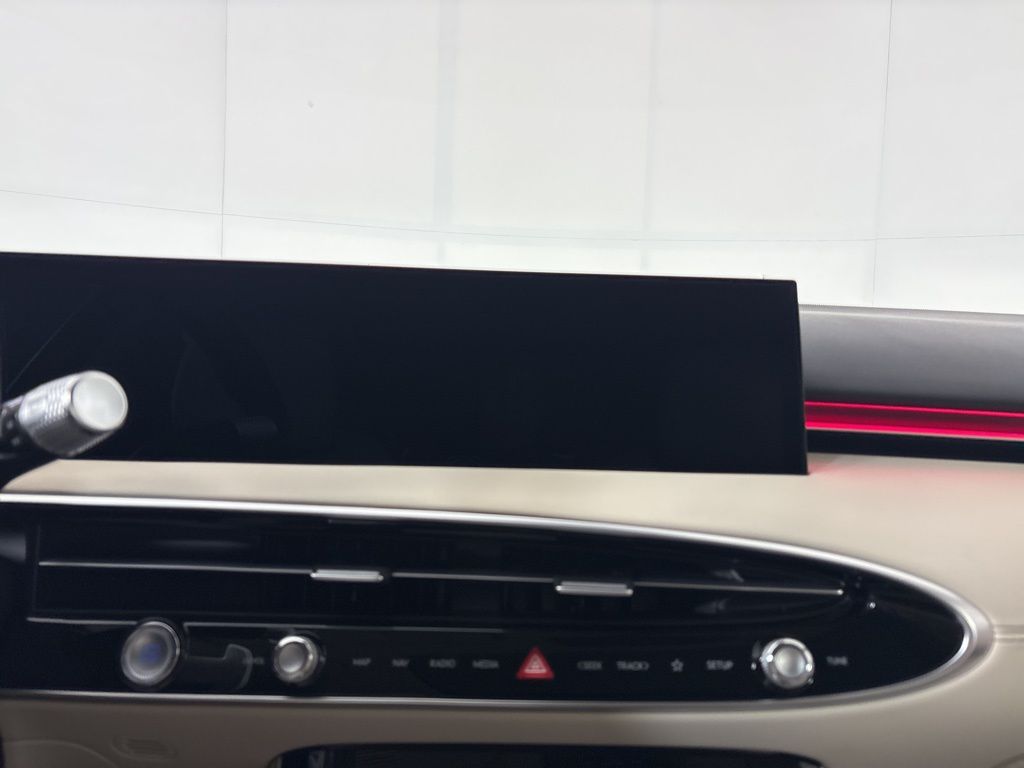Thumbnail: 2026 Genesis GV70 - 31