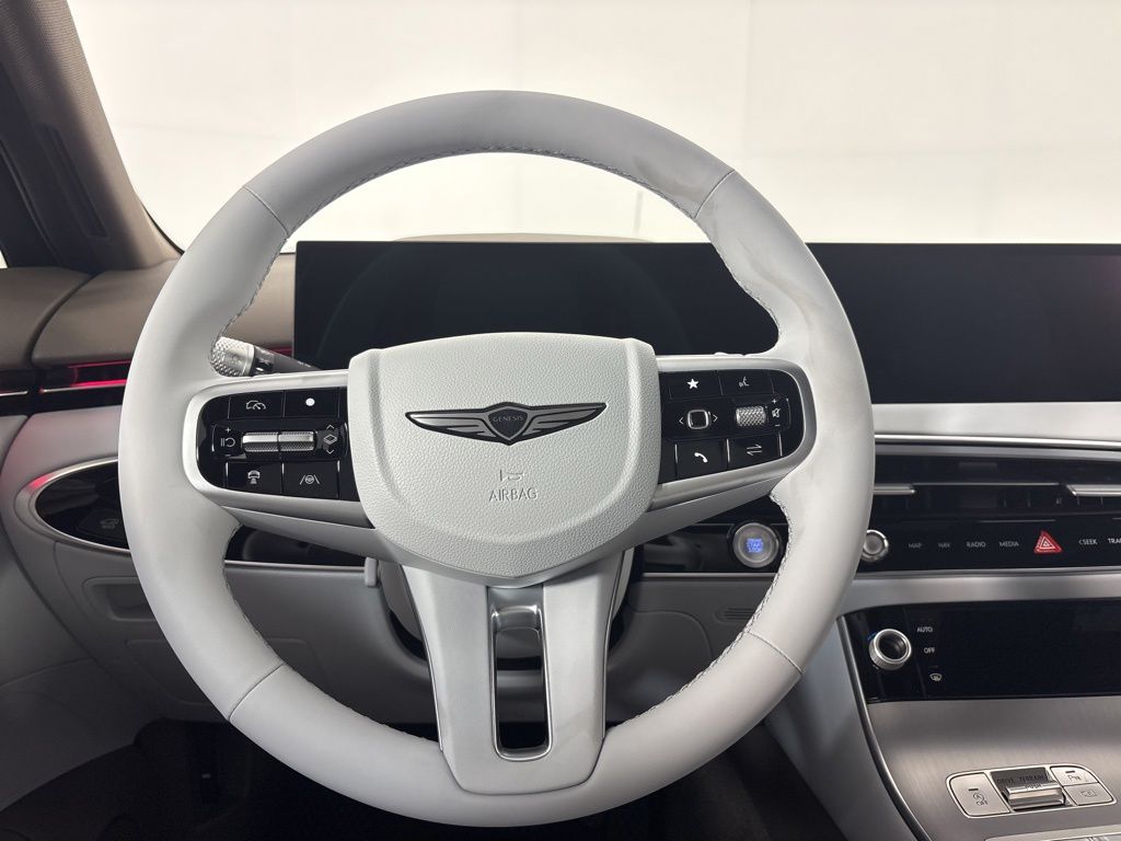 Thumbnail: 2026 Genesis GV70 - 15