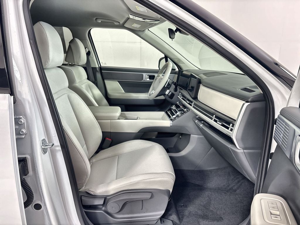 Thumbnail: 2026 Hyundai Santa Fe - 9