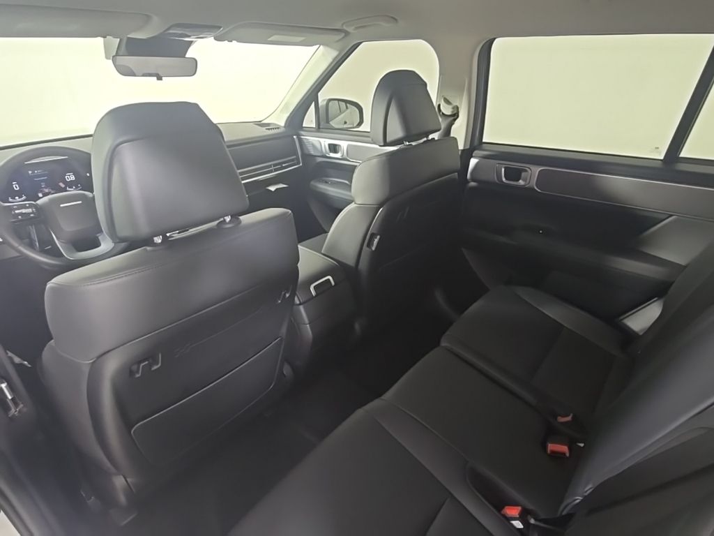 Thumbnail: 2026 Hyundai Santa Fe - 10