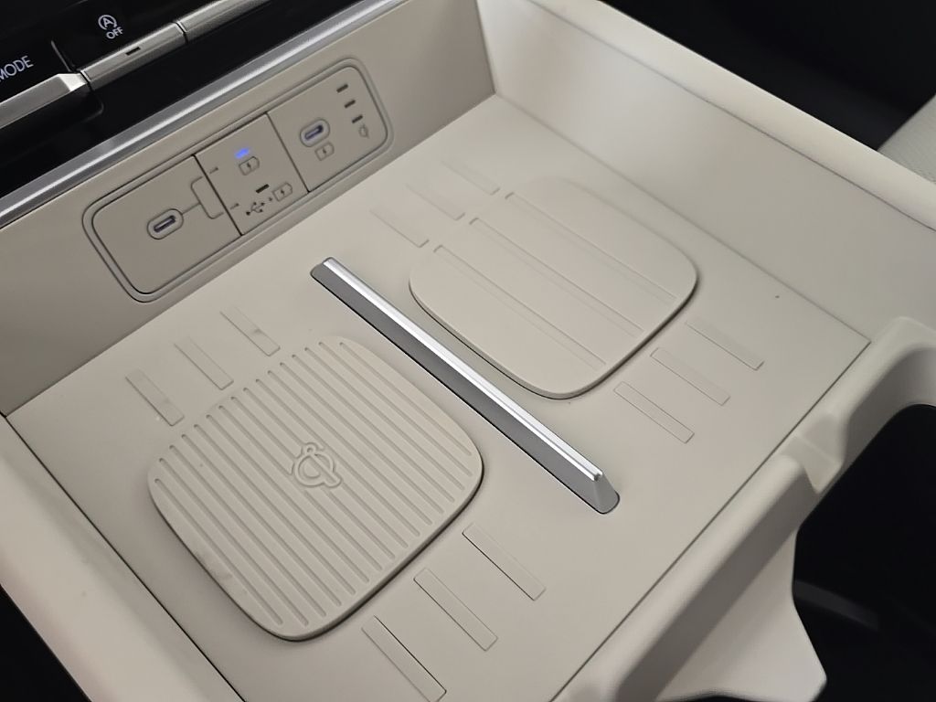 Thumbnail: 2027 Hyundai Santa Fe - 29