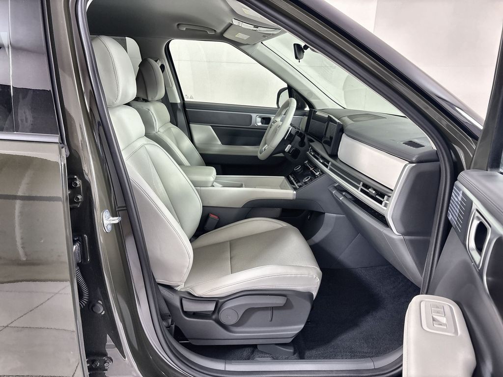 Thumbnail: 2026 Hyundai Santa Fe - 10