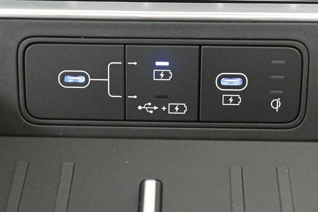 Thumbnail: 2025 Hyundai Santa Fe - 25