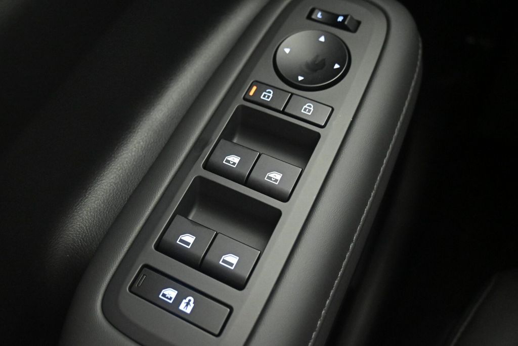 Thumbnail: 2025 Hyundai Santa Fe - 22