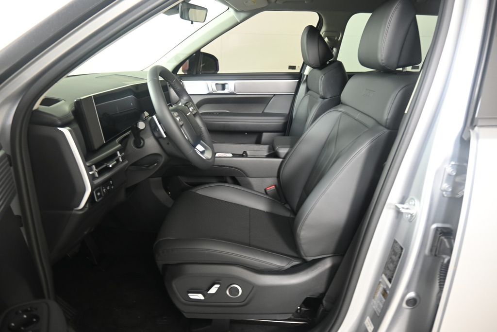 Thumbnail: 2025 Hyundai Santa Fe - 10