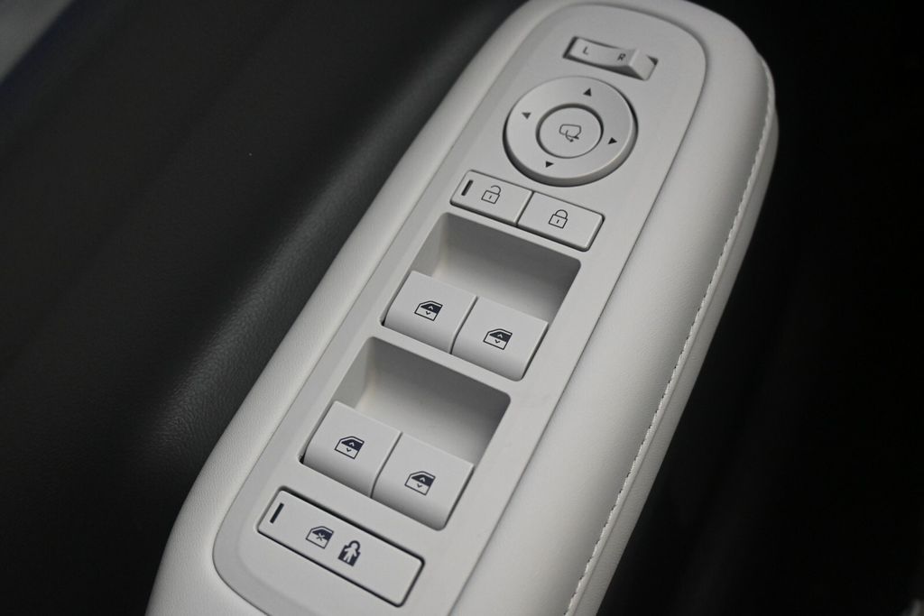 Thumbnail: 2025 Hyundai Santa Fe - 20