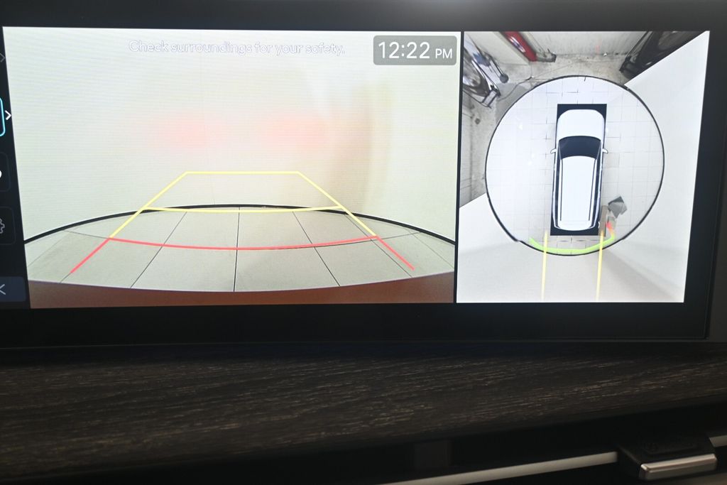 Thumbnail: 2025 Hyundai Santa Fe - 22