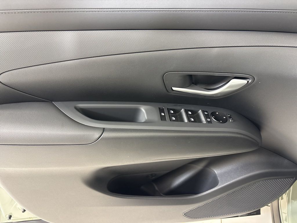 Thumbnail: 2026 Hyundai Santa Cruz - 24