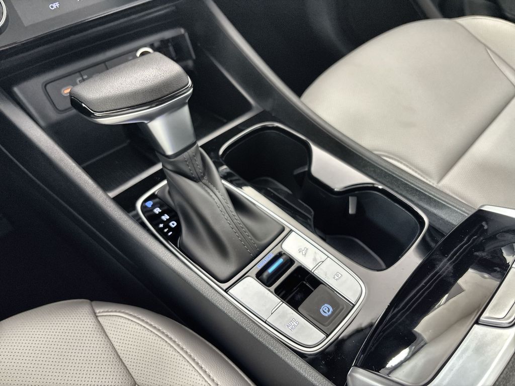 Thumbnail: 2026 Hyundai Santa Cruz - 12