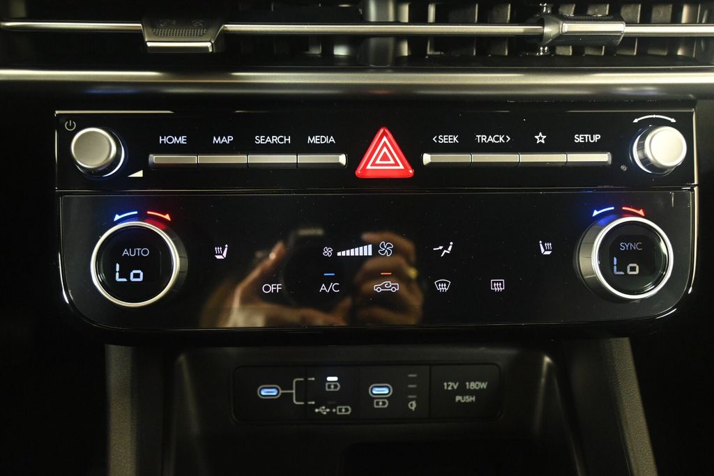 Thumbnail: 2026 Hyundai Santa Cruz - 24