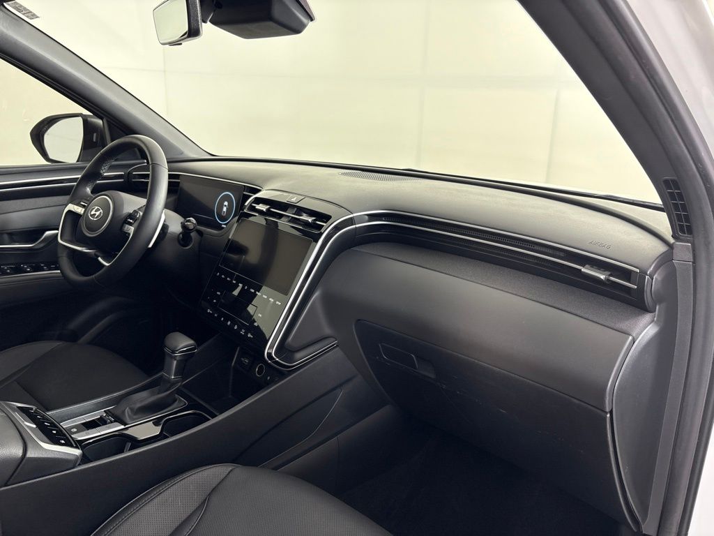 Thumbnail: 2023 Hyundai Santa Cruz - 2