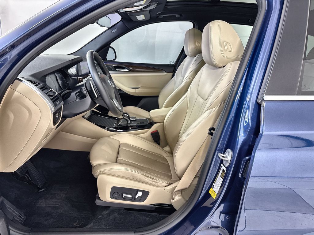 Thumbnail: 2022 BMW X3 - 9