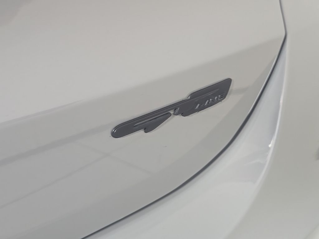 Thumbnail: 2022 Kia K5 - 23