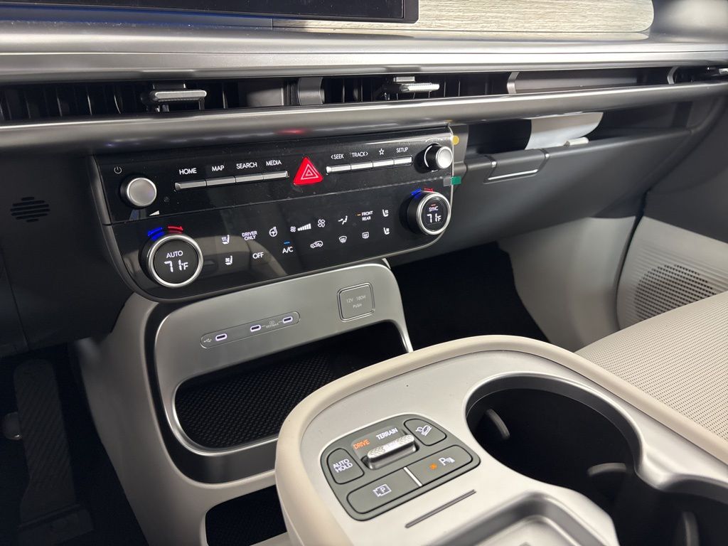 Thumbnail: 2026 Hyundai Ioniq - 13