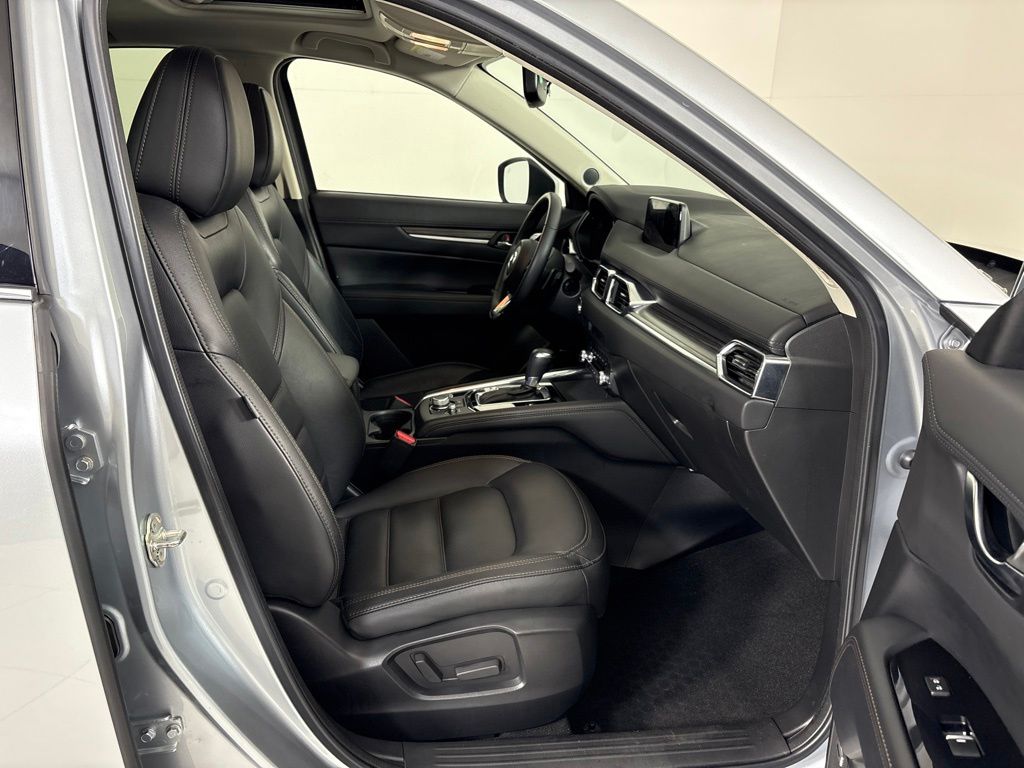 Thumbnail: 2020 Mazda CX-5 - 10
