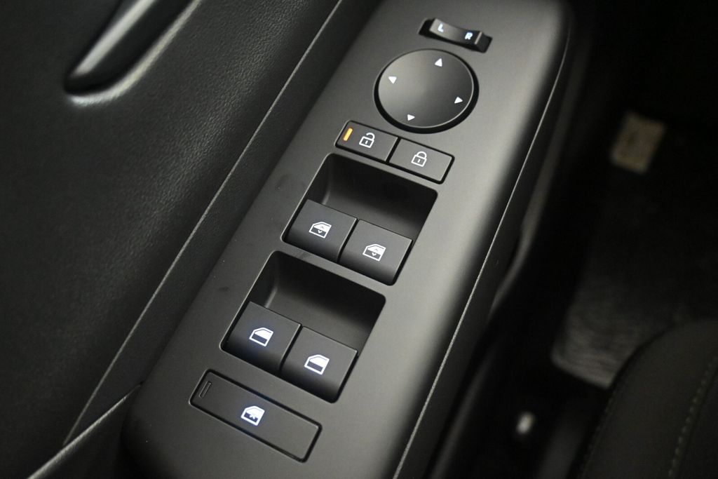 Thumbnail: 2025 Hyundai Kona - 22