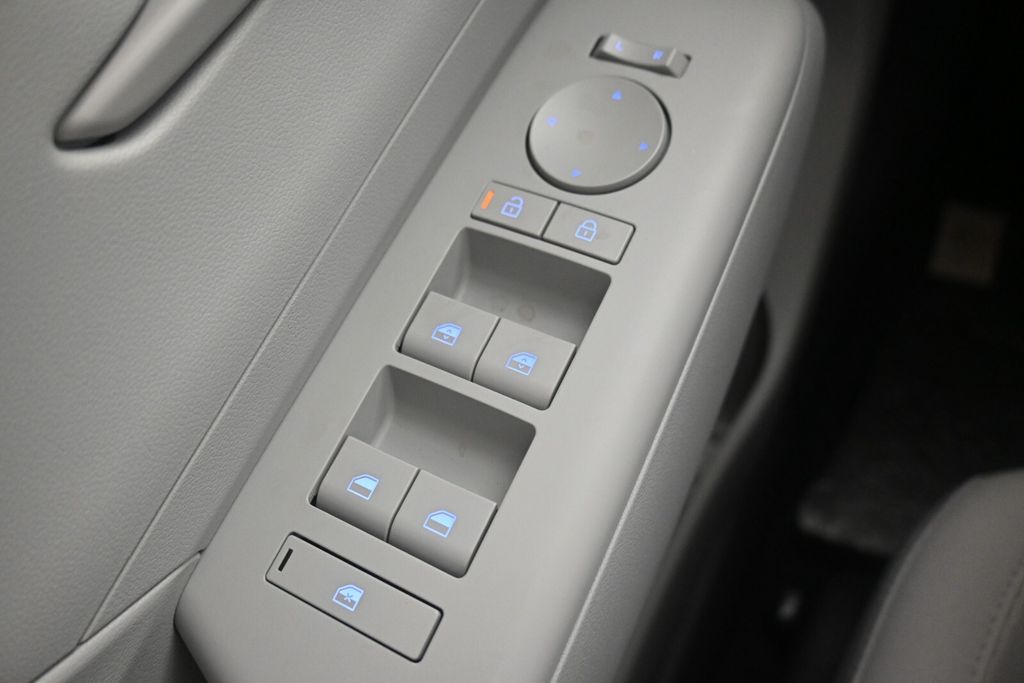 Thumbnail: 2025 Hyundai Kona - 22